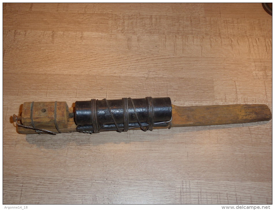 723 001 grenade petard raquette francais 14 18 n 2