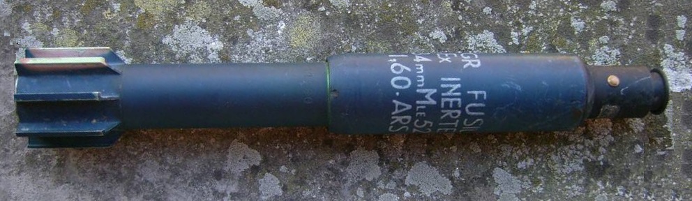 Gr AP de 34 mm Mle 52 (Delcampe 2011 60e)