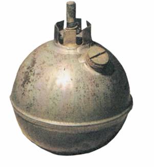 Incendiare a essence mle 1916 petit modele