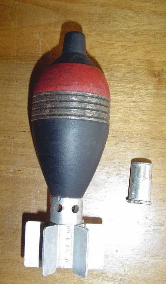 Grenade inerte 50 mm